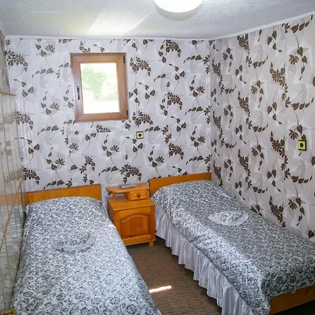Lyubovo Guest house Gabrovo